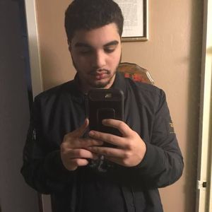 Meet your Posher, Nicholas